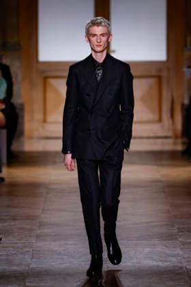 Hermès Mens Ready to Wear Autumn Winter 2026 2027 Collection fashion show during Paris Fashion Week PFW at Palais Brongniart on January 24, 2026 Hermès Mens Ready to Wear Autumn Winter 2026 2027 Collection fashion show during Paris Fashion Week PFW at Palais Brongniart on January 24, 2026 Paris France  Copyright: xAgencex xBestimagexAgencex xBestimagex