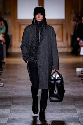 Hermès Mens Ready to Wear Autumn Winter 2026 2027 Collection fashion show during Paris Fashion Week PFW at Palais Brongniart on January 24, 2026 Hermès Mens Ready to Wear Autumn Winter 2026 2027 Collection fashion show during Paris Fashion Week PFW at Palais Brongniart on January 24, 2026 Paris France  Copyright: xAgencex xBestimagexAgencex xBestimagex