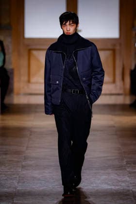 Hermès Mens Ready to Wear Autumn Winter 2026 2027 Collection fashion show during Paris Fashion Week PFW at Palais Brongniart on January 24, 2026 Hermès Mens Ready to Wear Autumn Winter 2026 2027 Collection fashion show during Paris Fashion Week PFW at Palais Brongniart on January 24, 2026 Paris France  Copyright: xAgencex xBestimagexAgencex xBestimagex