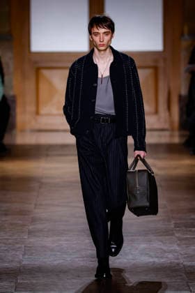 Hermès Mens Ready to Wear Autumn Winter 2026 2027 Collection fashion show during Paris Fashion Week PFW at Palais Brongniart on January 24, 2026 Hermès Mens Ready to Wear Autumn Winter 2026 2027 Collection fashion show during Paris Fashion Week PFW at Palais Brongniart on January 24, 2026 Paris France  Copyright: xAgencex xBestimagexAgencex xBestimagex