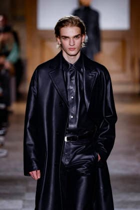 Hermès Mens Ready to Wear Autumn Winter 2026 2027 Collection fashion show during Paris Fashion Week PFW at Palais Brongniart on January 24, 2026 Hermès Mens Ready to Wear Autumn Winter 2026 2027 Collection fashion show during Paris Fashion Week PFW at Palais Brongniart on January 24, 2026 Paris France  Copyright: xAgencex xBestimagexAgencex xBestimagex
