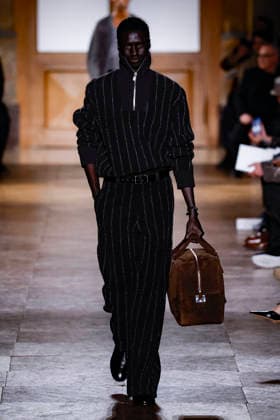 Hermès Mens Ready to Wear Autumn Winter 2026 2027 Collection fashion show during Paris Fashion Week PFW at Palais Brongniart on January 24, 2026 Hermès Mens Ready to Wear Autumn Winter 2026 2027 Collection fashion show during Paris Fashion Week PFW at Palais Brongniart on January 24, 2026 Paris France  Copyright: xAgencex xBestimagexAgencex xBestimagex
