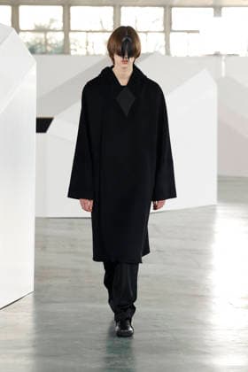 Kiko Kostadinov Mens Ready to Wear Autumn Winter 2026 2027 Collection fashion show during Paris Fashion Week PFW on January 24, 2026 Kiko Kostadinov Mens Ready to Wear Autumn Winter 2026 2027 Collection fashion show during Paris Fashion Week PFW on January 24, 2026 Paris France  Copyright: xAgencex xBestimagexAgencex xBestimagex