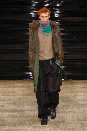 Kolor Mens Ready to Wear Autumn Winter 2026 2027 Collection fashion show during Paris Fashion Week PFW on January 24, 2026 Kolor Mens Ready to Wear Autumn Winter 2026 2027 Collection fashion show during Paris Fashion Week PFW on January 24, 2026 Paris France  Copyright: xAgencex xBestimagexAgencex xBestimagex