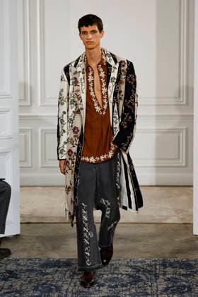 Kartik Research Mens Ready to Wear Autumn Winter 2026 2027 Collection fashion show during Paris Fashion Week PFW on January 24, 2026 Kartik Research Mens Ready to Wear Autumn Winter 2026 2027 Collection fashion show during Paris Fashion Week PFW on January 24, 2026 Paris France  Copyright: xAgencex xBestimagexAgencex xBestimagex