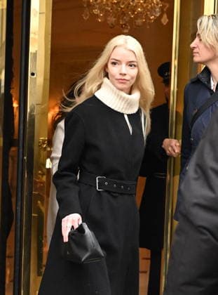 Semi exclusive Anya Taylor Joy leaves the Ritz Hotel during Paris Fashion Week PFW on January 25, 2026 Pierre Perusseau Bestimage Semi exclusive Anya Taylor Joy leaves the Ritz Hotel during Paris Fashion Week PFW on January 25, 2026 Paris France  Copyright: xPierrexPerusseaux xBestimagexPierrexPerusseaux xBestimagex