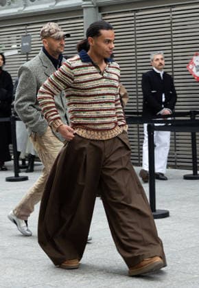 Zakari Kunakey Arriving at the Sacai Mens Ready to Wear Fall Winter 2026 2027 show during Paris Fashion Week PFW on January 25, 2026 Shana Abitbol Bestimage Arriving at the Sacai Mens Ready to Wear Fall Winter 2026 2027 Collection show during Paris Fashion Week PFW on January 25, 2026 Paris France  Copyright: xShanaxAbitbolx xBestimagexShanaxAbitbolx xBestimagex