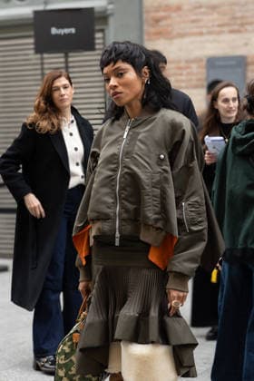 Guest Arrivées au défilé Sacai Collection Homme Prêt à Porter Automne Hiver 2026 2027 lors de la Fashion Week de Paris PFW le 25 janvier 2026 Shana Abitbol Bestimage Arriving at the Sacai Mens Ready to Wear Fall Winter 2026 2027 Collection show during Paris Fashion Week PFW on January 25, 2026 Paris France  Copyright: xShanaxAbitbolx xBestimagexShanaxAbitbolx xBestimagex