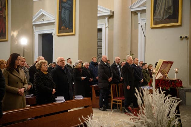 Polish President Nawrocki - Ukrainian President Zelenskyy - Lithuanian President Nauseda trilateral meeting in Vilnius VILNIUS, LITHUANIA - JANUARY 25: Polish President Karol Nawrocki, Ukrainian President Volodymyr Zelenskyy, and Lithuanian President Gitanas Nauseda attend solemn mass at Vilnius Cathedral as they convened for commemorative events marking the 163rd anniversary of the January Uprising in Vilnius, Lithuania on January 25, 2026. Yauhen Yerchak Anadolu Vilnius Lithuania. Editorial use only. Please get in touch for any other usage.  Copyright: x2026xAnadoluxYauhenxYerchakx