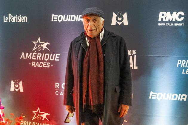 2026 Grand Prix d Amerique - Vincennes Gerard Darmon attends the 2026 American Grand Prix at the Paris racecourse, on January 25, 2026 in Vincennes, France. Photo by Laurent Zabulon ABACAPRESS.COM Vincennes France  Copyright: xZabulonxLaurent ABACAx