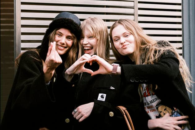 Rosalieke Fuchs, Jacqui Hooper, Ava Shipp Paris Fashion Week MFW SS26 Sacai 452491 2026 01 25 France  Copyright: xJean-BaptistexSoulliatx xStarfacex STAR_452491_010