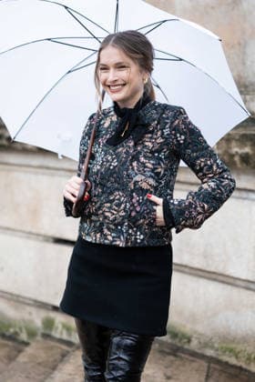 Patou - Outside Arrivals - Paris Fashion Week - Menswear Fall Winter 2026-2027 Camille Razat wears colored floral tapestry jacket with a black velvet bow detail, a black mini skirt, outside Patou Menswear Fall Winter 2026-2027 show as part of Paris Fashion Week on January 25, 2026 in Paris, France., Credit:Lounis Tiar Avalon France, Paris  Copyright: xLounisxTiarx xAvalonx 1069345421