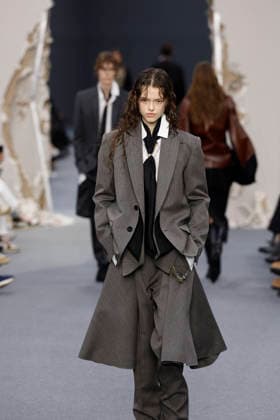 Défilé Sacai Collection Homme Prêt à Porter Automne Hiver 2026 2027 lors de la Fashion Week de Paris, le 25 janvier 2026 Sacai Fashion Show Men Ready to Wear Fall Winter 2026 2027 Collection , during Paris Fashion Week on january 25th 2026 Paris France  Copyright: xAgencex xBestimagexAgencex xBestimagex