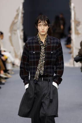 Défilé Sacai Collection Homme Prêt à Porter Automne Hiver 2026 2027 lors de la Fashion Week de Paris, le 25 janvier 2026 Sacai Fashion Show Men Ready to Wear Fall Winter 2026 2027 Collection , during Paris Fashion Week on january 25th 2026 Paris France  Copyright: xAgencex xBestimagexAgencex xBestimagex