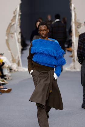 Défilé Sacai Collection Homme Prêt à Porter Automne Hiver 2026 2027 lors de la Fashion Week de Paris, le 25 janvier 2026 Sacai Fashion Show Men Ready to Wear Fall Winter 2026 2027 Collection , during Paris Fashion Week on january 25th 2026 Paris France  Copyright: xAgencex xBestimagexAgencex xBestimagex