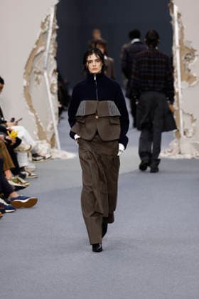 Défilé Sacai Collection Homme Prêt à Porter Automne Hiver 2026 2027 lors de la Fashion Week de Paris, le 25 janvier 2026 Sacai Fashion Show Men Ready to Wear Fall Winter 2026 2027 Collection , during Paris Fashion Week on january 25th 2026 Paris France  Copyright: xAgencex xBestimagexAgencex xBestimagex