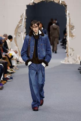 Défilé Sacai Collection Homme Prêt à Porter Automne Hiver 2026 2027 lors de la Fashion Week de Paris, le 25 janvier 2026 Sacai Fashion Show Men Ready to Wear Fall Winter 2026 2027 Collection , during Paris Fashion Week on january 25th 2026 Paris France  Copyright: xAgencex xBestimagexAgencex xBestimagex