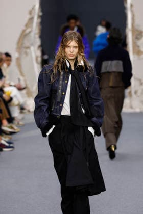 Défilé Sacai Collection Homme Prêt à Porter Automne Hiver 2026 2027 lors de la Fashion Week de Paris, le 25 janvier 2026 Sacai Fashion Show Men Ready to Wear Fall Winter 2026 2027 Collection , during Paris Fashion Week on january 25th 2026 Paris France  Copyright: xAgencex xBestimagexAgencex xBestimagex