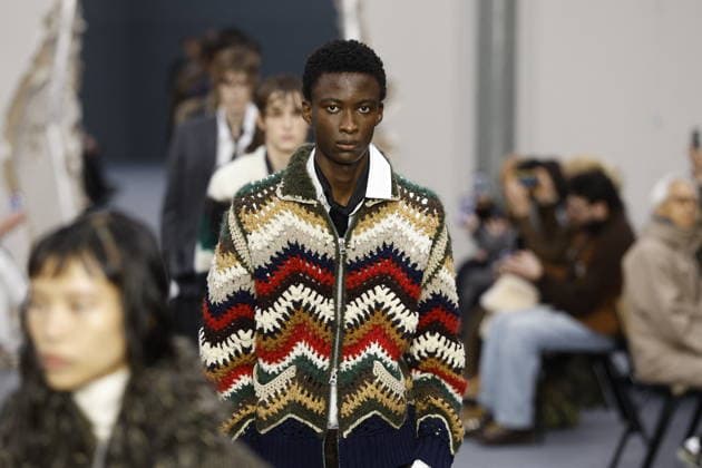 Défilé Sacai Collection Homme Prêt à Porter Automne Hiver 2026 2027 lors de la Fashion Week de Paris, le 25 janvier 2026 Sacai Fashion Show Men Ready to Wear Fall Winter 2026 2027 Collection , during Paris Fashion Week on january 25th 2026 Paris France  Copyright: xAgencex xBestimagexAgencex xBestimagex