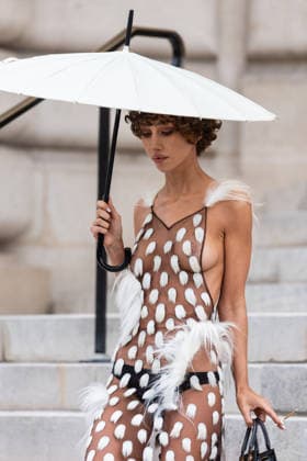PFW Haute Couture Schiaparelli Outside Arrivals NB Nadia Lee Cohen arriving at the Schiaparelli show during Paris Fashion Week Haute Couture on January 26, 2026 in Paris, France. Photo by Nasser Berzane ABACAPRESS.COM Paris France  Copyright: xBerzanexNasser ABACAx