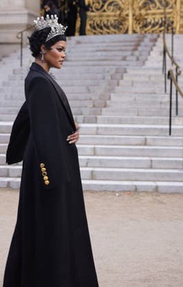 Paris Fashion Week People Schiaparelli Celebrities leaving Schiaparelli Show during Paris Fashion Week 452508 2026 01 26 France Taylor, Teyana  Copyright: xJasminexAissaouix xStarfacex STAR_452508_003