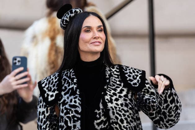 PFW Haute Couture Schiaparelli Outside Arrivals NB Demi Moore arriving at the Schiaparelli show during Paris Fashion Week Haute Couture on January 26, 2026 in Paris, France. Photo by Nasser Berzane ABACAPRESS.COM Paris France  Copyright: xBerzanexNasser ABACAx