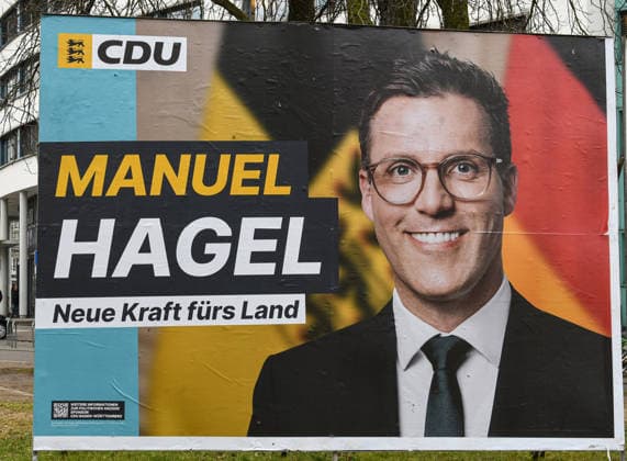 Grossplakat der CDU in Freiburg mit dem Spitzenkandidaten Manuel Hagel fuer die Landtagswahl in Baden-Wuerttemberg am 8. Maerz, 2026. 2026 wird ein Superwahljahr mit fuenf Landtagswahlen. *** Large poster of the CDU in Freiburg with the top candidate Manuel Hagel for the state election in Baden Wuerttemberg on March 8, 2026 2026 will be a super election year with five state elections