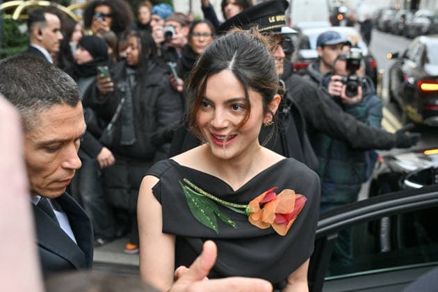 PFW Haute Couture Monica Barbaro Out Of Hotel Monica Barbaro seen out of hotel during Paris Fashion Week Haute Couture in Paris, France on January 26, 2026. Photo by Julien Reynaud APS-Medias ABACAPRESS.COM Paris France  Copyright: xReynaudxJulien APS-Medias ABACAx