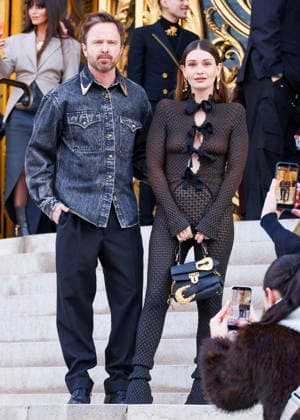 Aaron Paul and Lauren Parsekian Celebrity arrivals at the Schiaparelli Haute Couture Collection Spring Summer 2026 show as part of Paris Fashion Week PFW , at the Petit Palais in Paris, France, January 26, 2026 Denis Guignebourg Bestimage Arrivals Schiaparelli Haute Couture Week Spring Summer 2026 show as part of Paris Fashion Week on January 26, 2026 in Paris, France Paris France  Copyright: xDenisxGuignebourgx xBestimagexDenisxGuignebourgx xBestimagex