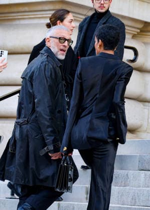 Vincent Cassel et sa compagne Narah Baptista Celebrity arrivals at the Schiaparelli Collection Haute Couture Printemps Eté 2026 show as part of Paris Fashion Week PFW , au Petit Palais à Paris, France, le 26 janvier 2026 Denis Guignebourg Bestimage Arrivals Schiaparelli Haute Couture Week Spring Summer 2026 show as part of Paris Fashion Week on January 26, 2026 in Paris, France Paris France  Copyright: xDenisxGuignebourgx xBestimagexDenisxGuignebourgx xBestimagex