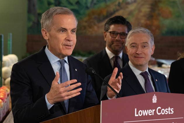 January 26, 2026, Ottawa, On, Canada: Le premier ministre Mark Carney a tenu lundi un point de presse dans une o picerie d Ottawa. LA PRESSE CANADIENNE Ottawa Canada  - ZUMAc35_ 20260126_zaf_c35_014 Copyright: xAdrianxWyldx