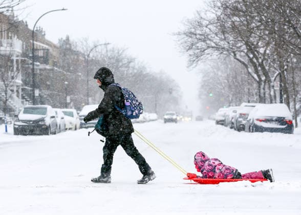 January 26, 2026, Montreal, Quebec, Canada: Heavy snowfall and extreme cold disrupted daily life in Montreal. As schools were closed and thousands were left without power, temperatures dropped to Ã¢ËÜ™13Ã‚Â°C with a wind chill of Ã¢ËÜ™20Ã‚Â°C on Monday, forcing multiple flight cancellations and delays at Trudeau Airport. Montreal Canada - ZUMAs278 20260126_zip_s278_022 Copyright: xSerkanxSenturkx