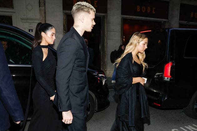 Romeo Beckham, his partner Kim Turnbull and his sister, Harper Beckham Victoria Beckham, accompanied by her family, arrives at the Ministry of Culture to be elevated to the rank of Knight of the Order of Arts and Letters in Paris, France, on January 26, 2026 Cyril Moreau Bestimage Victoria Beckham, accompanied by her family, arrives at the Ministry of Culture to be elevated to the rank of Knight of the Order of Arts and Letters in Paris, France, on January 26, 2026 Paris France Copyright: xCYRILxMOREAUx xBESTIMAGExCYRILxMOREAUx xBESTIMAGEx