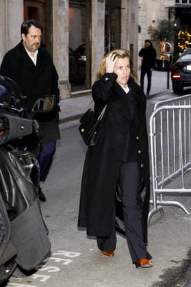 Jean François Piège and his wife Elodie Victoria Beckham, accompanied by her family, arrives at the Ministry of Culture to be elevated to the rank of Knight of the Order of Arts and Letters in Paris, France, on January 26, 2026 Cyril Moreau Bestimage Victoria Beckham, accompanied by her family, arrives at the Ministry of Culture to be elevated to the rank of Knight of the Order of Arts and Letters in Paris, France, on January 26, 2026 Paris France Copyright: xCYRILxMOREAUx xBESTIMAGExCYRILxMOREAUx xBESTIMAGEx