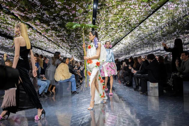 PFW Dior runway A model wears a creation as part of the Christian Dior Spring Summer 2026 Haute Couture collection presented in Paris, on January 26, 2026. Photo by Eliot Blondet ABACAPRESS.COM Paris France France  Copyright: xBlondetxEliot ABACAx