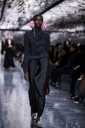 PFW Dior runway A model wears a creation as part of the Christian Dior Spring Summer 2026 Haute Couture collection presented in Paris, on January 26, 2026. Photo by Eliot Blondet ABACAPRESS.COM Paris France France  Copyright: xBlondetxEliot ABACAx