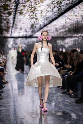 PFW Dior runway A model wears a creation as part of the Christian Dior Spring Summer 2026 Haute Couture collection presented in Paris, on January 26, 2026. Photo by Eliot Blondet ABACAPRESS.COM Paris France France  Copyright: xBlondetxEliot ABACAx
