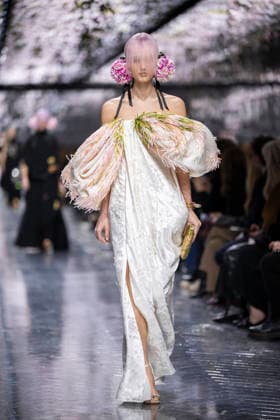 PFW Dior runway A model wears a creation as part of the Christian Dior Spring Summer 2026 Haute Couture collection presented in Paris, on January 26, 2026. Photo by Eliot Blondet ABACAPRESS.COM Paris France France  Copyright: xBlondetxEliot ABACAx
