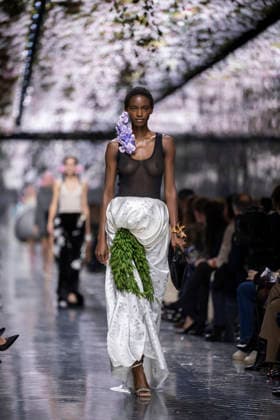 PFW Dior runway A model wears a creation as part of the Christian Dior Spring Summer 2026 Haute Couture collection presented in Paris, on January 26, 2026. Photo by Eliot Blondet ABACAPRESS.COM Paris France France  Copyright: xBlondetxEliot ABACAx