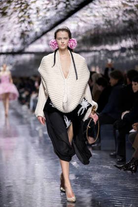 PFW Dior runway A model wears a creation as part of the Christian Dior Spring Summer 2026 Haute Couture collection presented in Paris, on January 26, 2026. Photo by Eliot Blondet ABACAPRESS.COM Paris France France  Copyright: xBlondetxEliot ABACAx