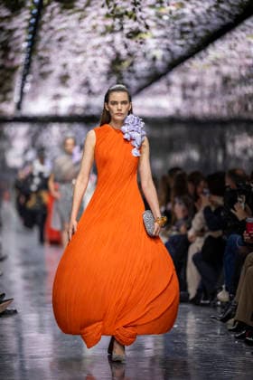 PFW Dior runway A model wears a creation as part of the Christian Dior Spring Summer 2026 Haute Couture collection presented in Paris, on January 26, 2026. Photo by Eliot Blondet ABACAPRESS.COM Paris France France  Copyright: xBlondetxEliot ABACAx