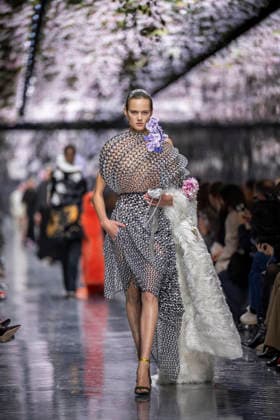 PFW Dior runway A model wears a creation as part of the Christian Dior Spring Summer 2026 Haute Couture collection presented in Paris, on January 26, 2026. Photo by Eliot Blondet ABACAPRESS.COM Paris France France  Copyright: xBlondetxEliot ABACAx