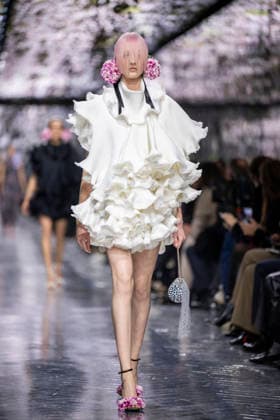 PFW Dior runway A model wears a creation as part of the Christian Dior Spring Summer 2026 Haute Couture collection presented in Paris, on January 26, 2026. Photo by Eliot Blondet ABACAPRESS.COM Paris France France  Copyright: xBlondetxEliot ABACAx