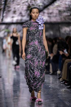 PFW Dior runway A model wears a creation as part of the Christian Dior Spring Summer 2026 Haute Couture collection presented in Paris, on January 26, 2026. Photo by Eliot Blondet ABACAPRESS.COM Paris France France  Copyright: xBlondetxEliot ABACAx
