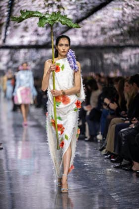 PFW Dior runway A model wears a creation as part of the Christian Dior Spring Summer 2026 Haute Couture collection presented in Paris, on January 26, 2026. Photo by Eliot Blondet ABACAPRESS.COM Paris France France  Copyright: xBlondetxEliot ABACAx