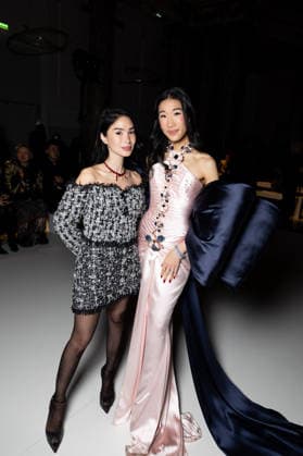 Heart Evangelista, Becca Bloom au défilé Tamara Ralph Collection Haute Couture Printemps Ete 2026 lors de la Fashion Week de Paris PFW , le 26 Janvier 2026 Jeremy MELLOUL Bestimage Celebrities at Tamara Ralph Haute Couture Spring summer 2026 during Paris Fashion Week on 26th January 2026 Paris France  Copyright: xJeremyxMelloulx xBestimagexJeremyxMelloulx xBestimagex