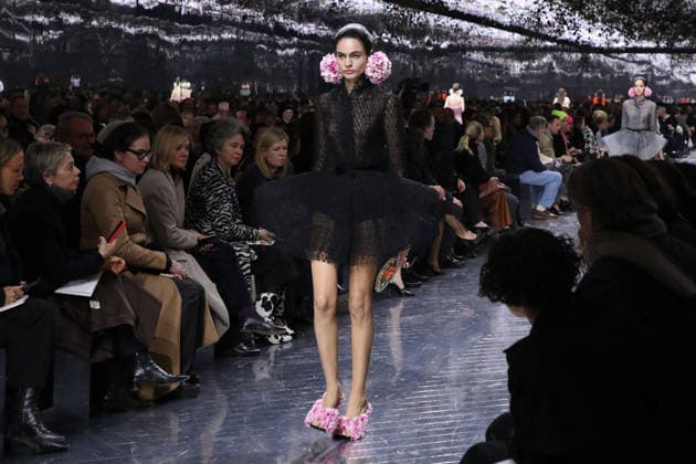 Christian Dior Runway Fashion Show, Haute Couture Spring Summer 2026 Collection, as part of Paris Fashion Week on January 26, 2026 Bertrand Rindoff Bestimage Christian Dior Haute Couture Spring Summer 2026 show as part of Paris Fashion Week on January 26, 2026 in Paris, France Paris France  Copyright: xBERTRANDxRINDOFFxPETROFFx xBESTIMAGExBERTRANDxRINDOFFxPETROFFx xBESTIMAGEx