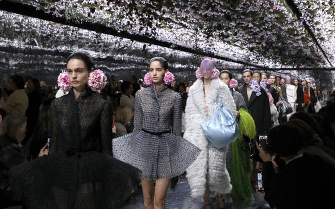 Christian Dior Runway Fashion Show, Haute Couture Spring Summer 2026 Collection, as part of Paris Fashion Week on January 26, 2026 Bertrand Rindoff Bestimage Christian Dior Haute Couture Spring Summer 2026 show as part of Paris Fashion Week on January 26, 2026 in Paris, France Paris France  Copyright: xBERTRANDxRINDOFFxPETROFFx xBESTIMAGExBERTRANDxRINDOFFxPETROFFx xBESTIMAGEx