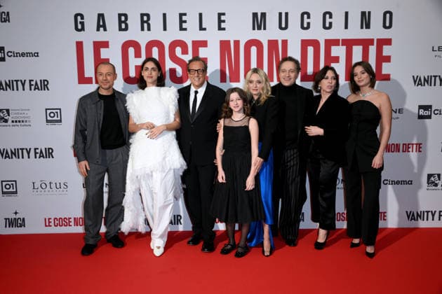 Milan, The Unsaid Things photocall - Stefano Accorsi, Miriam Leone, Gabriele Muccino, Carolina Crescentini, Claudio Santamaria, Francesca Leone, Margherita Pantaleo, Beatrice Savignani  Copyright: xAlbertoxTerenghix xipa-agency.netx xComi Terenghix IPA_Agency_IPA70600706