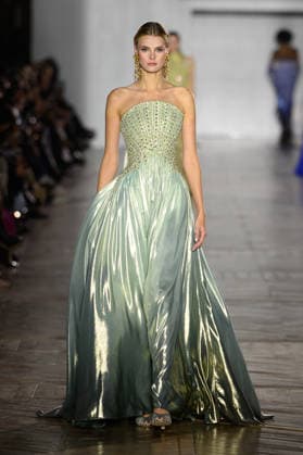 PFW - Tony Ward Runway Models walk the runway during the Tony Ward Haute Couture Week Spring Summer 2026 show as part of Paris Fashion Week on January 26, 2026 in Paris, France. Photo by Laurent Zabulon ABACAPRESS.COM Paris France  Copyright: xZabulonxLaurent ABACAx